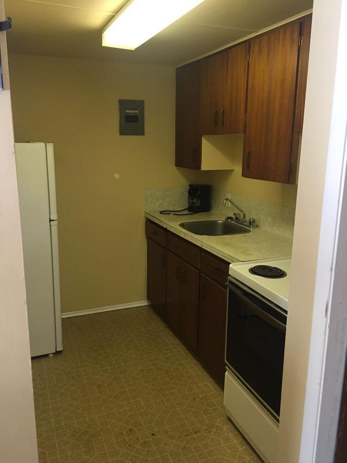 Travellers Rest Motel Salmon Arm Exteriér fotografie